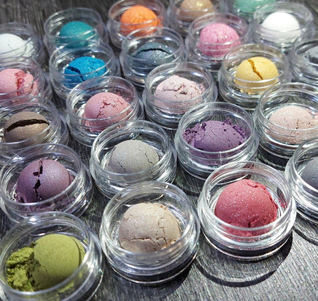 Apparently, We're Doing Makeup Differently Now